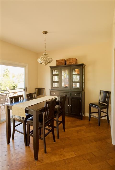 1422 Golfcrest Pl, Vista, CA 92081 photo 8