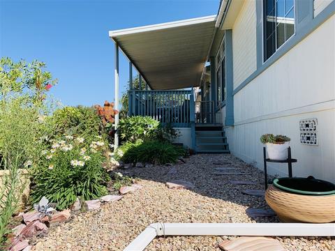 1333 Olive Ave #55, Vista, CA 92083 photo 2