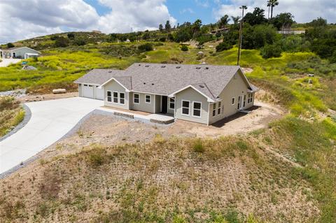 2172 Lapis Ln, Ramona, CA 92065 photo 3