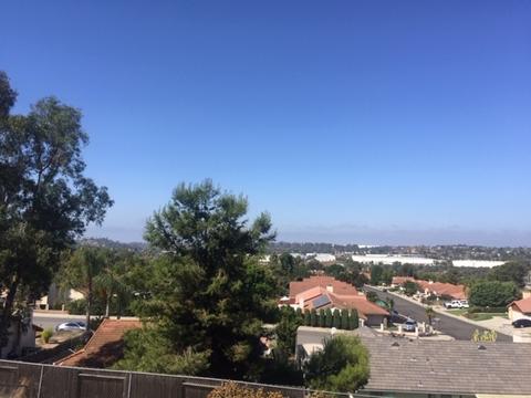 1015 Stiles Ct, Vista, CA 92083 photo 2