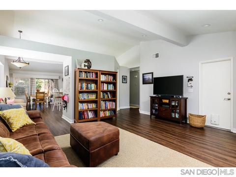 5262 Wohlford St, Oceanside, CA 92056 photo 5