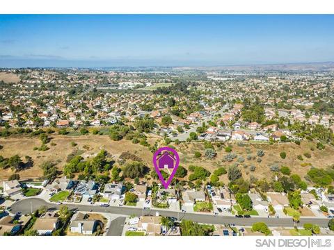 5262 Wohlford St, Oceanside, CA 92056 photo 2