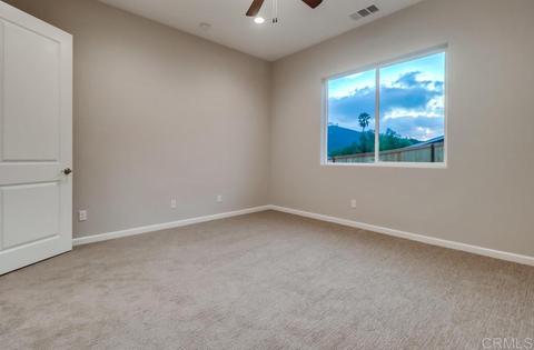 3115 Pine Ln, Spring Valley, CA 91978 photo 16