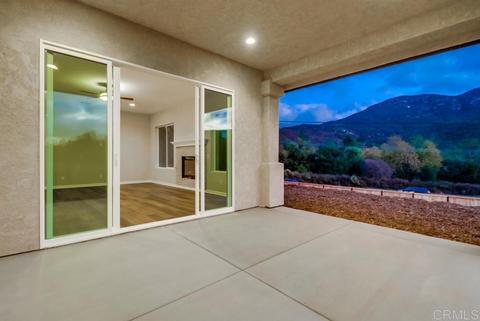 3115 Pine Ln, Spring Valley, CA 91978 photo 21