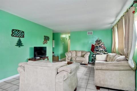 2834 Cedar Rd, Oceanside, CA 92056 photo 5