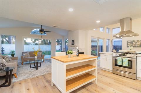 1704 Corte Viejo, Oceanside, CA 92056 photo 10