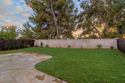 1704 Corte Viejo, Oceanside, CA 92056 photo 2
