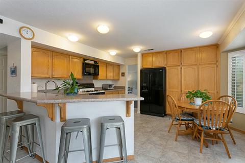 1156 Symphony Pl, Escondido, CA 92029 photo 9