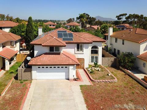 725 E J St, Chula Vista, CA 91910 photo 1