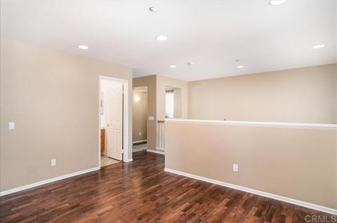 10075 Challenger Cir, Spring Valley, CA 91978 photo 17
