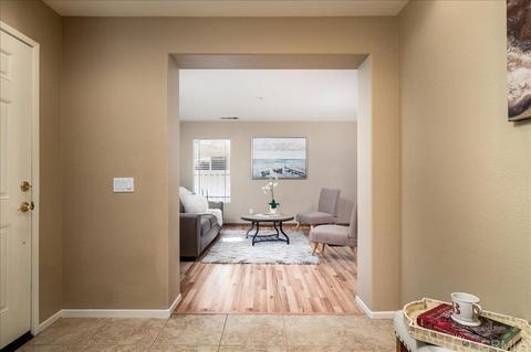 10075 Challenger Cir, Spring Valley, CA 91978 photo 4
