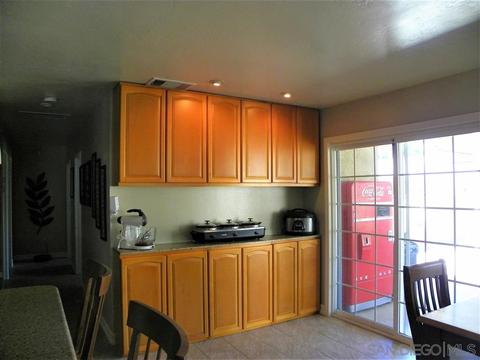 13414 Esperar Dr, El Cajon, CA 92021 photo 6