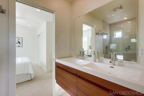 936 Skylark Dr, La Jolla, CA 92037 photo 17