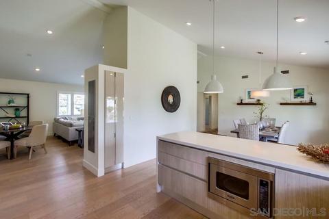 936 Skylark Dr, La Jolla, CA 92037 photo 9
