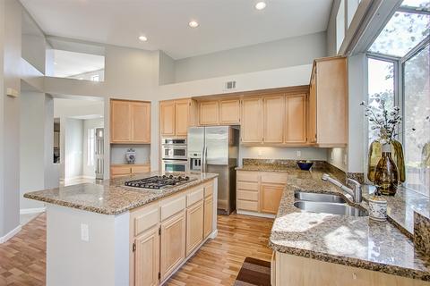 314 Moonstone Bay Dr, Oceanside, CA 92057 photo 9