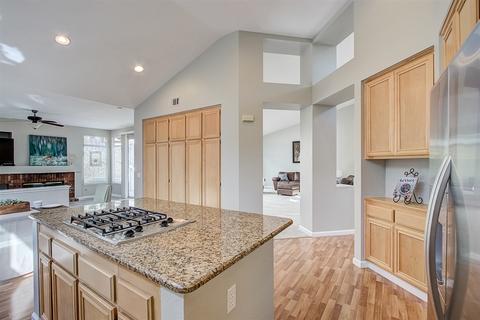314 Moonstone Bay Dr, Oceanside, CA 92057 photo 8