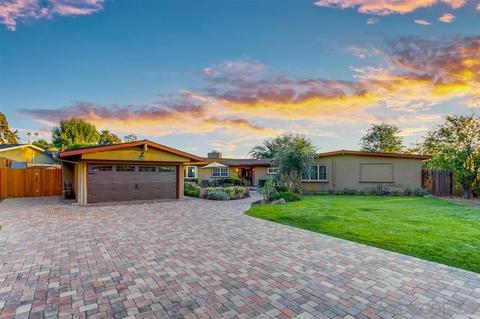 9502 Blair Way, La Mesa, CA 91941 photo 1