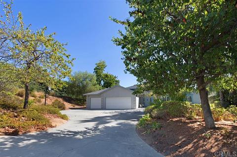1789 Winterwarm Dr, Fallbrook, CA 92028 photo 3
