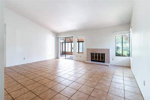 4307 Los Padres Dr, Fallbrook, CA 92028 photo 3