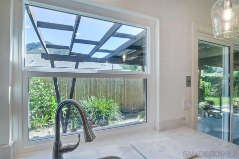 9324 Flinn Crest St, El Cajon, CA 92021 photo 8