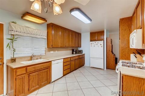 10436 Aquilla Dr, Lakeside, CA 92040 photo 11