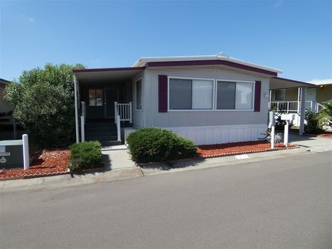 1010 E Bobier Dr #192, Vista, CA 92084 photo 2