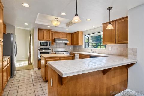 2663 Gianelli Ln, Escondido, CA 92025 photo 9