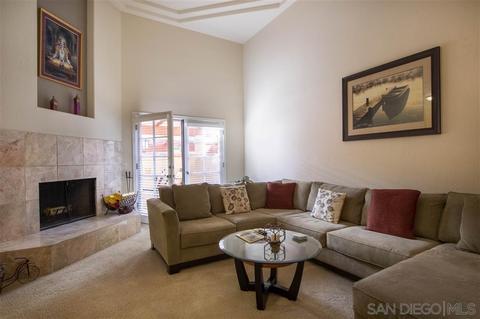 2561 Navarra #B, Carlsbad, CA 92009 photo 5