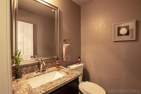 2561 Navarra #B, Carlsbad, CA 92009 photo 13