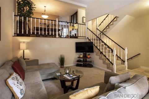 2561 Navarra #B, Carlsbad, CA 92009 photo 3