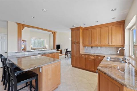 4675 Telescope Ave, Carlsbad, CA 92008 photo 6