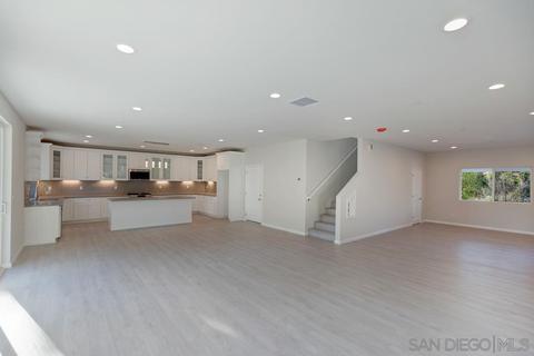 9381 Laser Ln, La Mesa, CA 91941 photo 3