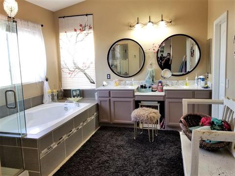 33446 Twin Hills Way, Temecula, CA 92592 photo 19