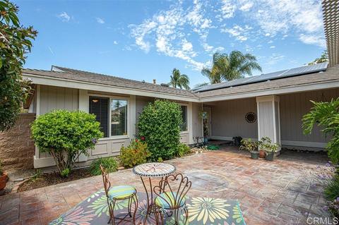 7723 Anillo Way, Carlsbad, CA 92009 photo 3