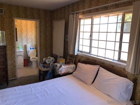 8781 Dunaway Dr, La Jolla, CA 92037 photo 5