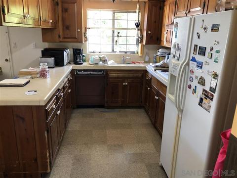 8781 Dunaway Dr, La Jolla, CA 92037 photo 4
