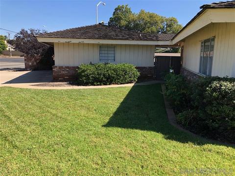 8781 Dunaway Dr, La Jolla, CA 92037 photo 2