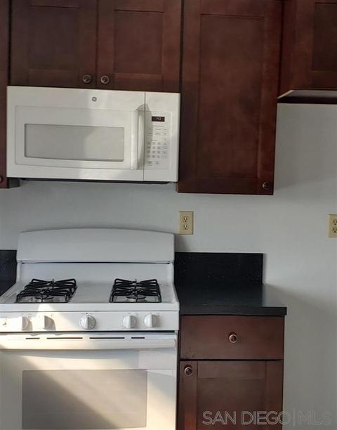 361 Via Metates, Oceanside, CA 92057 photo 7