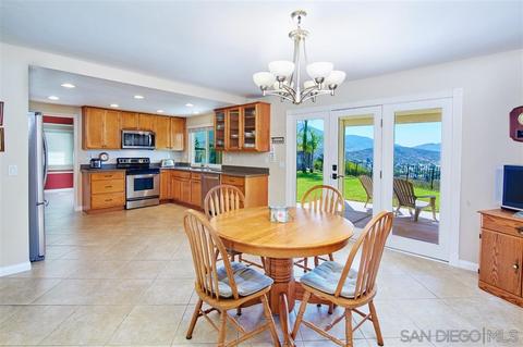 10827 Charing Cross Rd, Spring Valley, CA 91978 photo 13