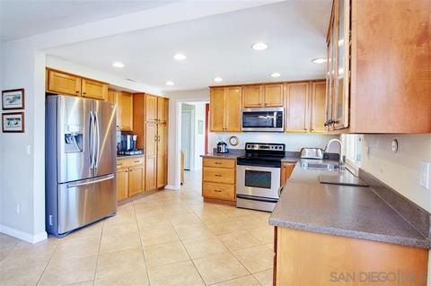 10827 Charing Cross Rd, Spring Valley, CA 91978 photo 11