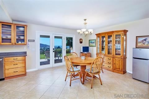 10827 Charing Cross Rd, Spring Valley, CA 91978 photo 12