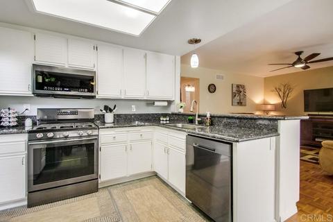 1820 Ithaca Dr, Vista, CA 92081 photo 9