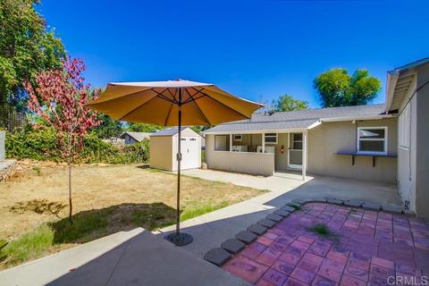 945 Eucalyptus Ave, Vista, CA 92084 photo 3