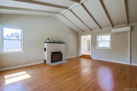 945 Eucalyptus Ave, Vista, CA 92084 photo 2