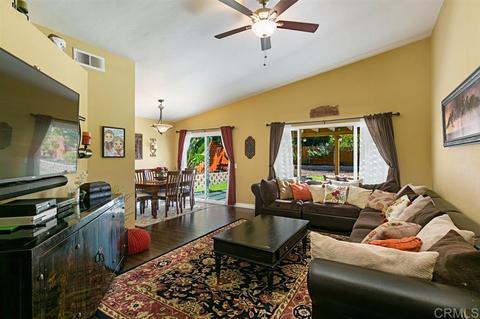 1423 Powell Rd, Oceanside, CA 92056 photo 12