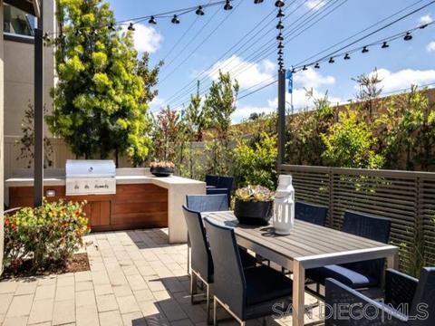669 Grant Ct, Vista, CA 92083 photo 8