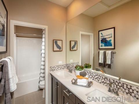669 Grant Ct, Vista, CA 92083 photo 18