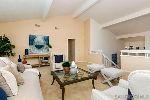 2012 Caminito Circulo Sur, La Jolla, CA 92037 photo 6