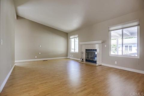 3569 Amber Ln, Oceanside, CA 92056 photo 3