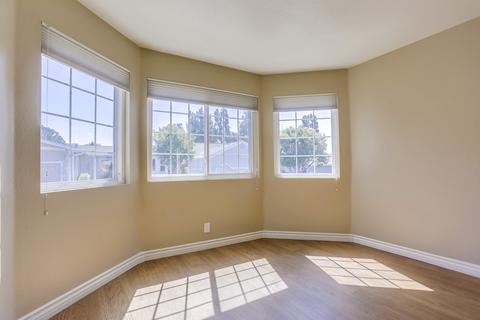 3569 Amber Ln, Oceanside, CA 92056 photo 4